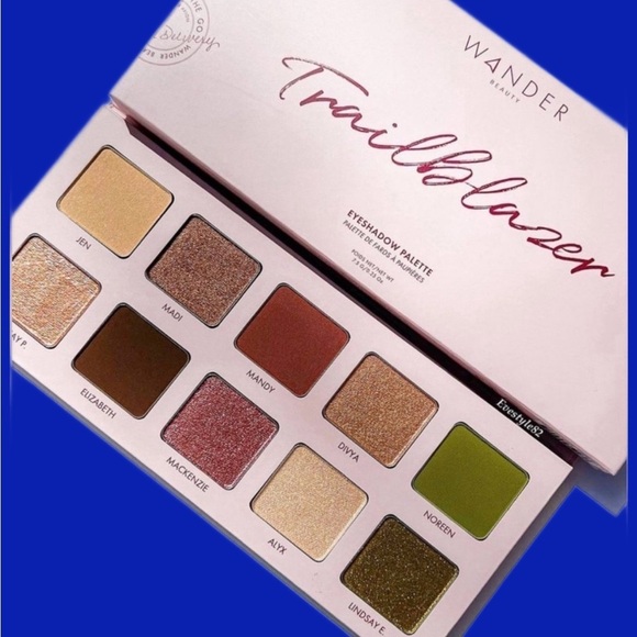Wander Beauty Other - WANDER BEAUTY Trailblazer Eyeshadow Palette
